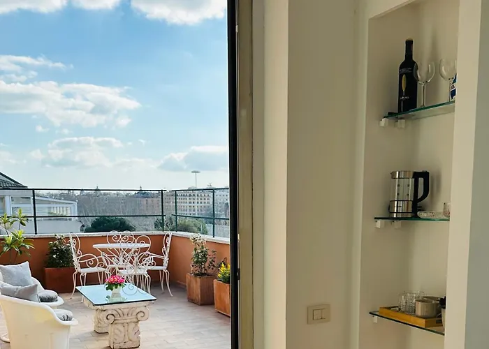 Terrazza Urania - Penthouse Terrace With 360 View Of Bed & Breakfast