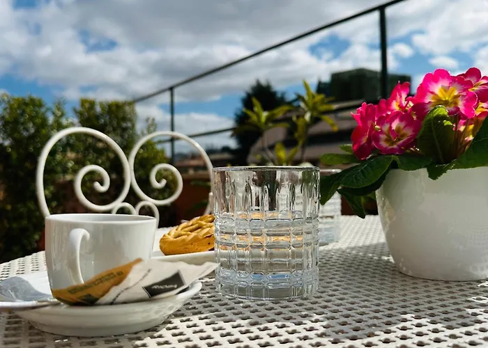 Terrazza Urania - Penthouse Terrace With 360 View Of Bed & Breakfast Roma